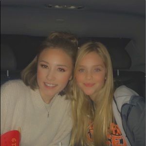 Meet your Posher, Emma